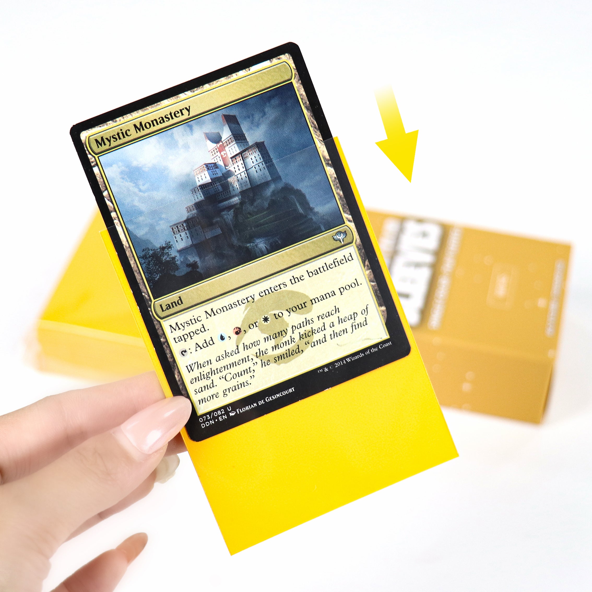 cardcosmos - Premium matte sleeves Geel | 100stk